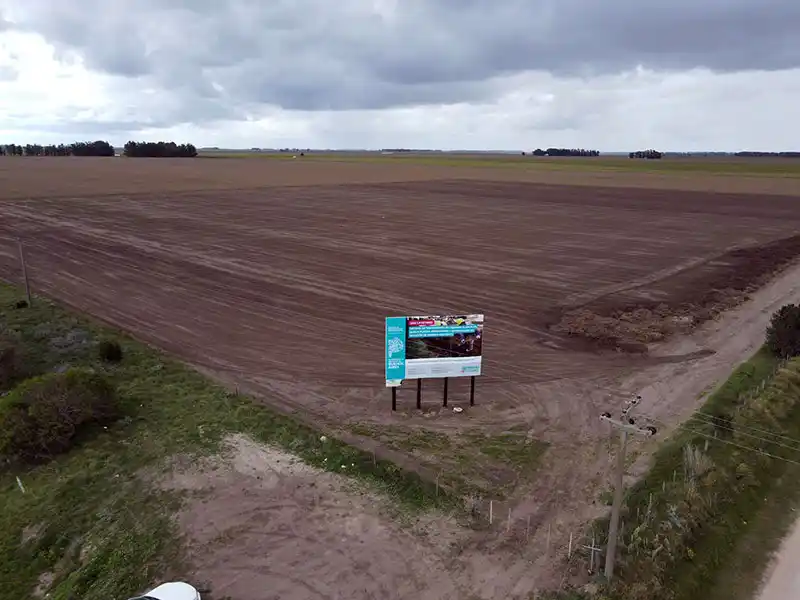En San Cayetano construyen una planta de tratamiento cloacal