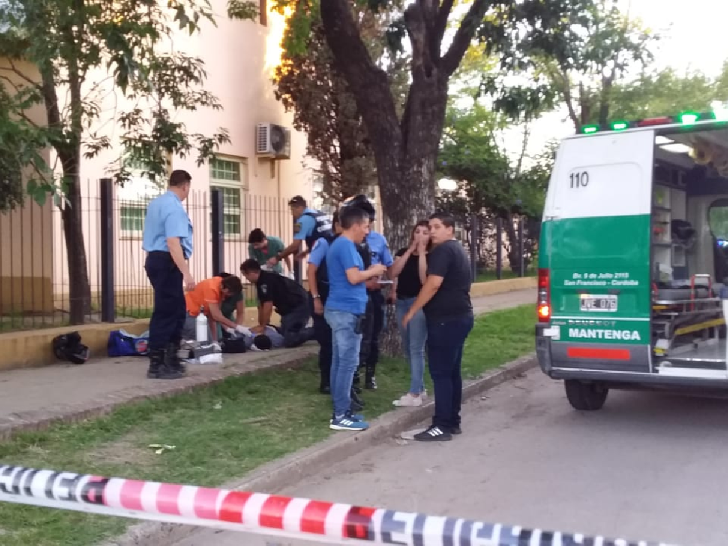 URGENTE: herido de arma de fuego en barrio Sarmiento