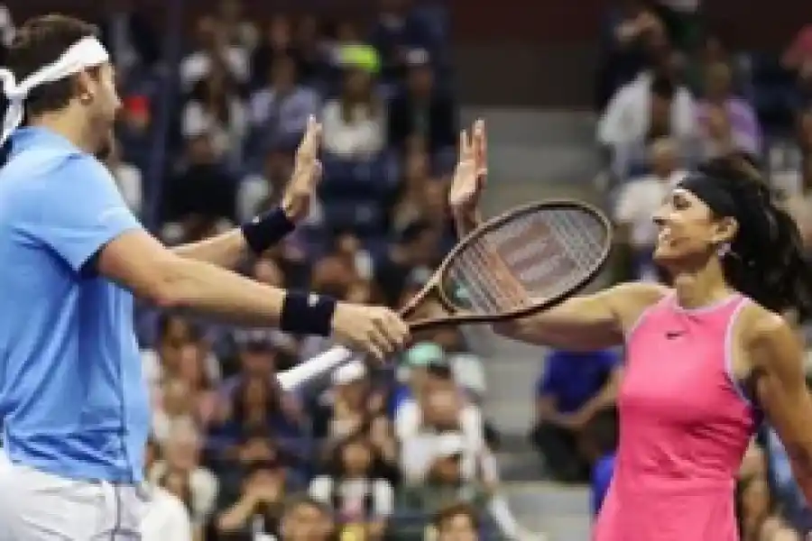 Sabatini y Del Potro volvieron al tenis en la exhibición previa al comienzo del certamen en New York