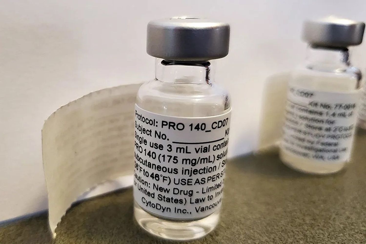 Evaluarán un fármaco como terapia para evitar que personas con VIH tomen medicamentos a diario