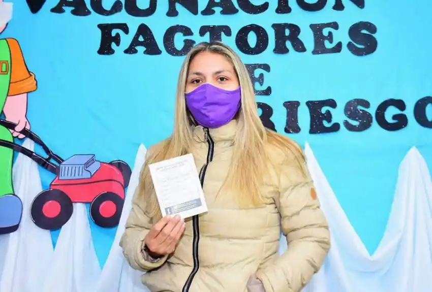 La campaña de vacunación llega a residentes de Formosa nacidos entre los años 74 y 80