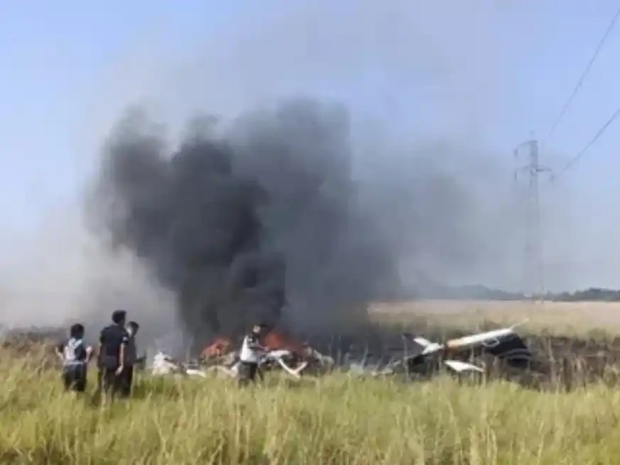 El impacto generó que la aeronave se incendie de manera casi inmediata