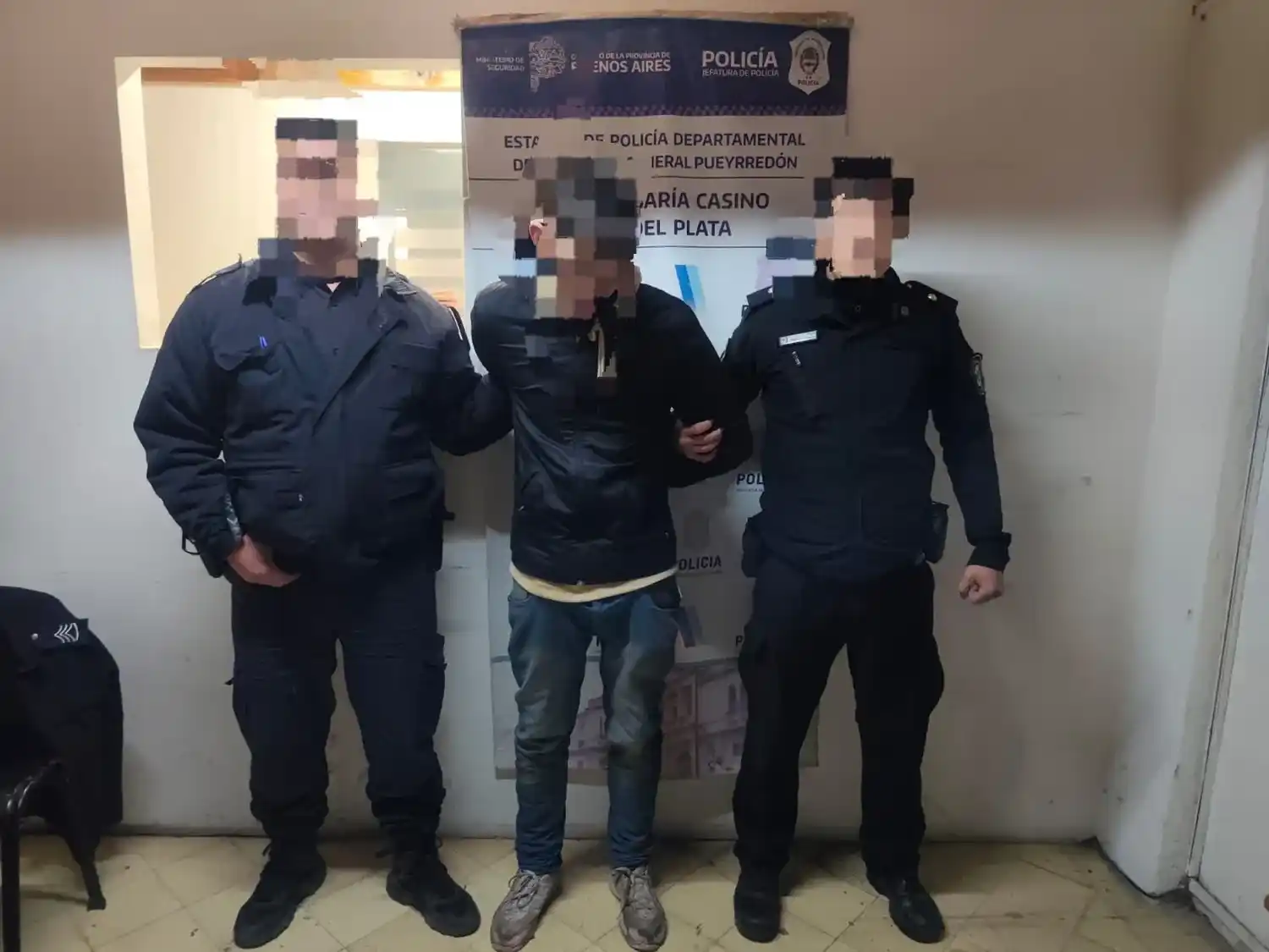 Aprehendieron a un joven por realizar exhibiciones obscenas en inmediaciones de Plaza Colón