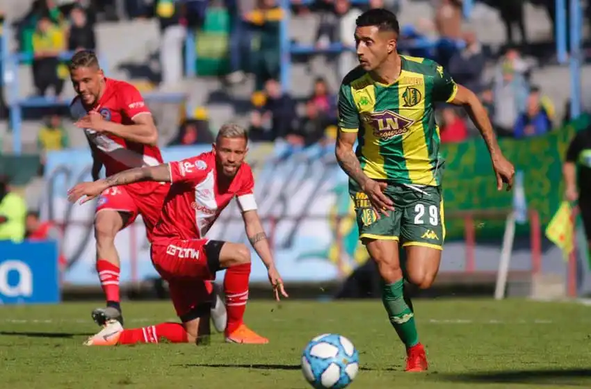 Aldosivi: cuatro bajas para un partido crucial
