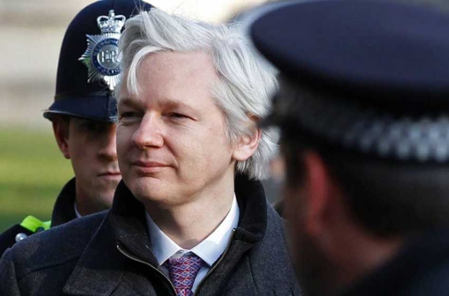 El gobierno de EEUU defiende la causa contra Assange: "Puso en peligro la seguridad nacional"