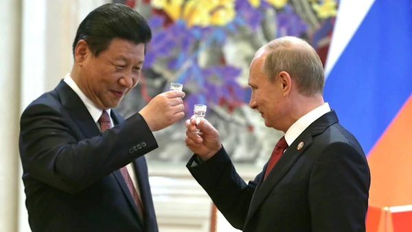 China negocia comprarle petróleo a Rusia para financiar la invasión a Ucrania