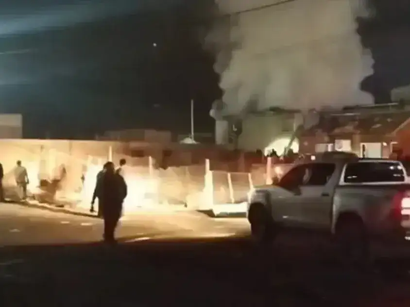 La trágica explosión le costó la vida a tres personas.