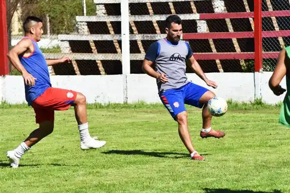 Libertad se prepara para visitar a Colegiales