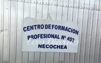 Alumnos del CFP 402 equiparon un camión/casilla con energía renovable