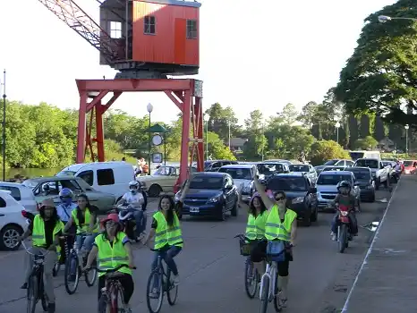 Intervención vial sobre el derecho de los ciclistas