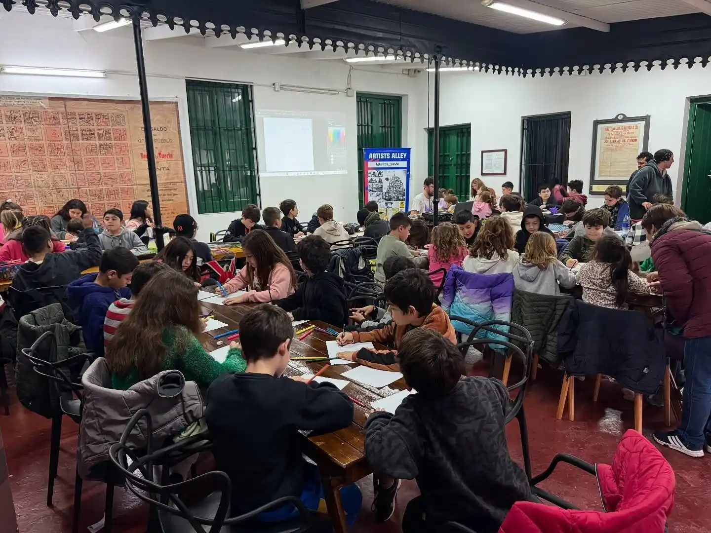 En la Casa Museo Cayetano Silva se brindó el taller para infancias “Dibujando a Dragon Ball y Pokémon”. Foto: MVT