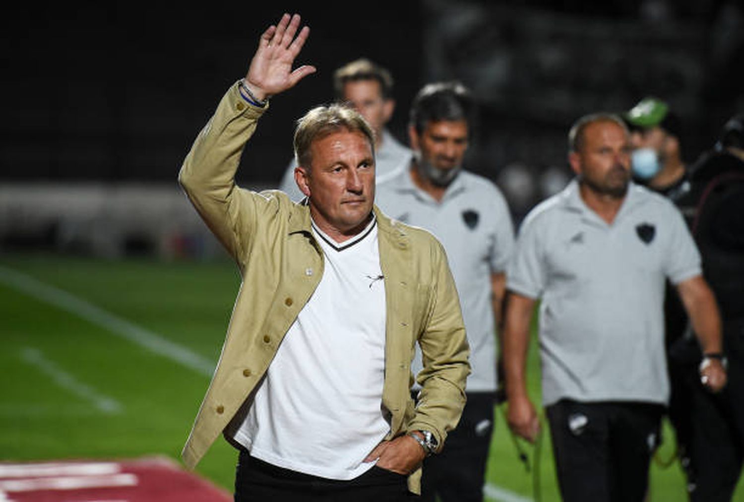 Platense recibe a Patronato y Vélez se mide con Arsenal