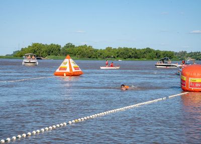 Con gran convocatoria se realizó la maratón acuática Villa Urquiza – Paraná