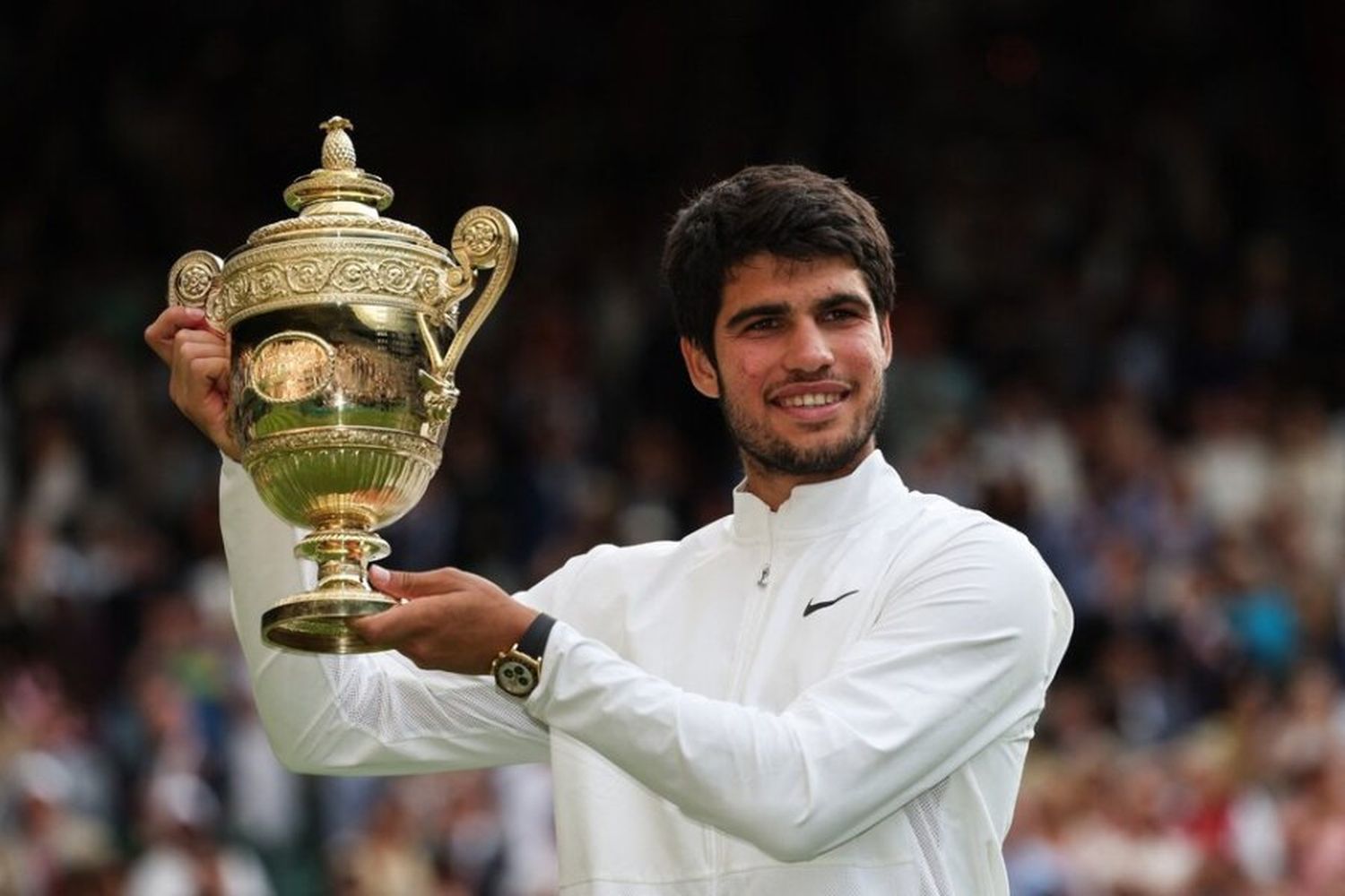 Alcaráz se corona por primera vez en Wimbledon ante Djokovic