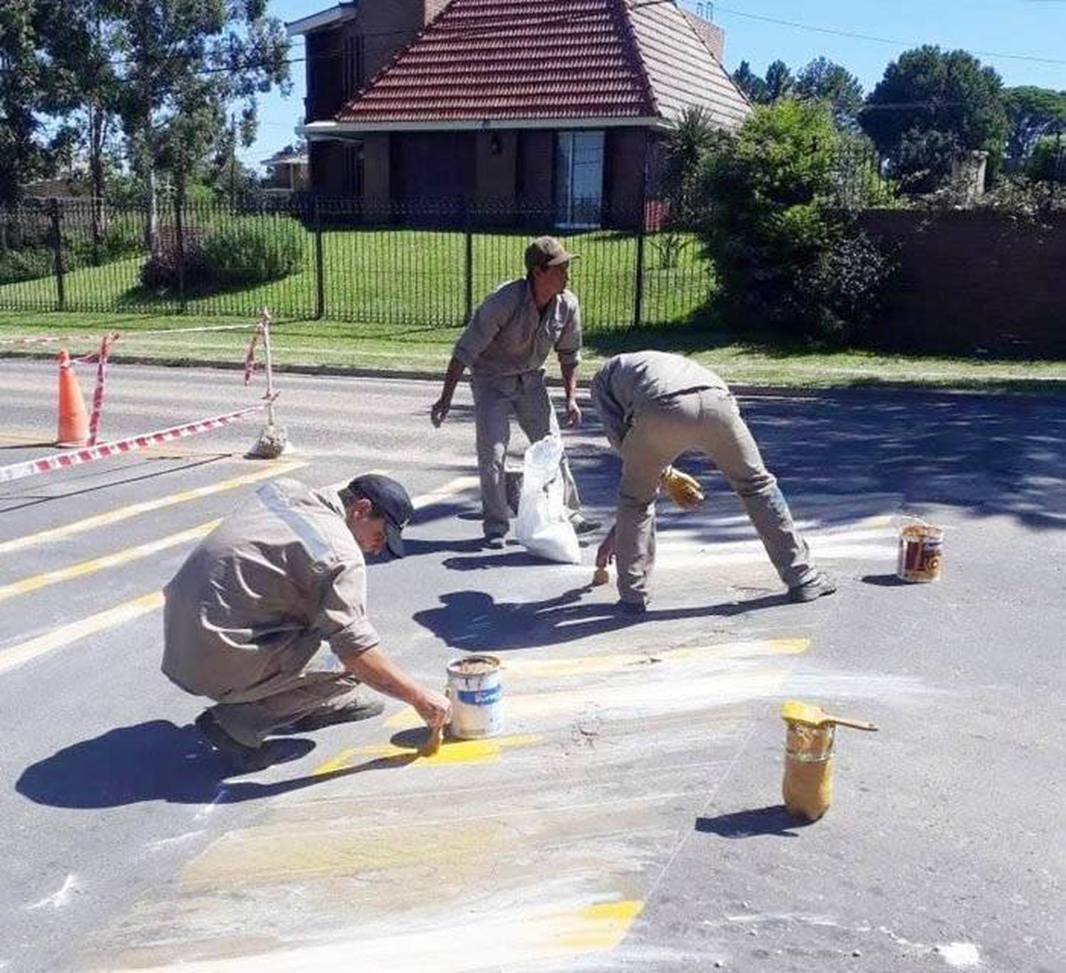 Trabajos de  señalización vial en La Bianca 