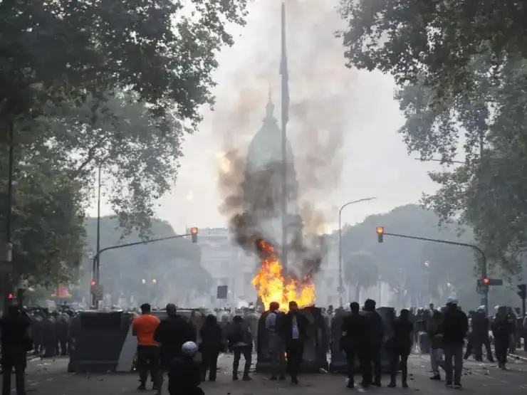 Los manifestantes fueron reprimidos por las fuerzas de seguridad.