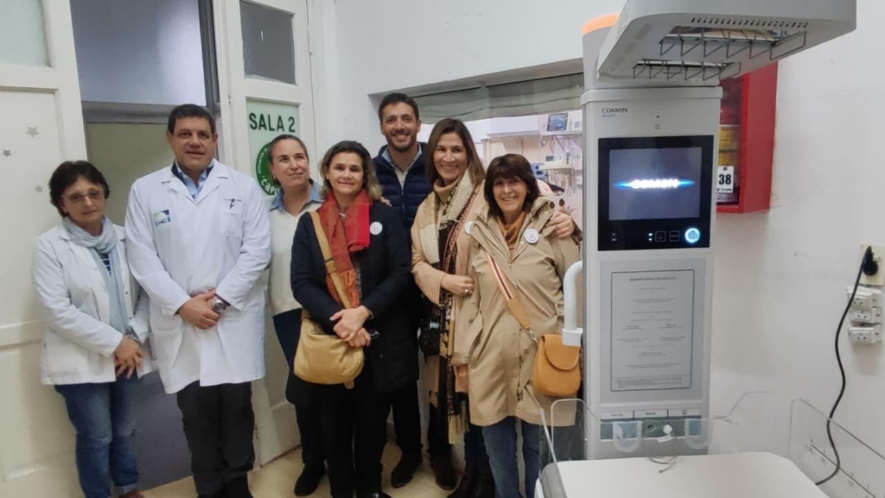 El Hospital Centenario incorporó una nueva servocuna para los bebés recién nacidos