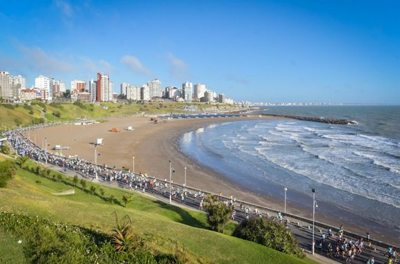 El clima se volvió loco: lunes ideal para unos mates en la costa