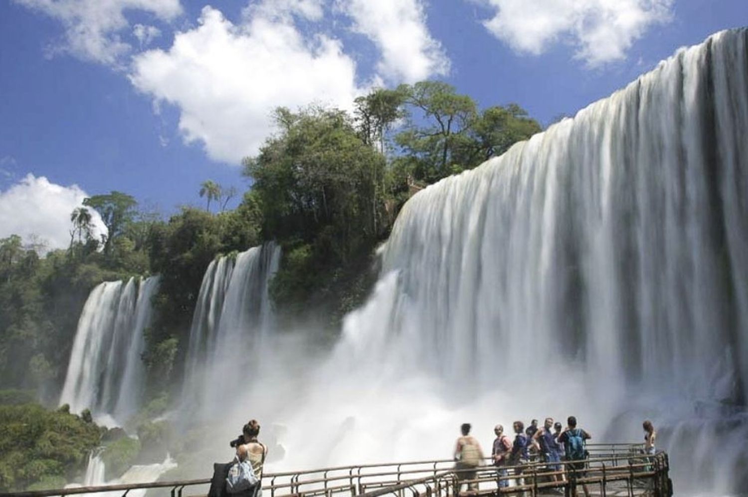 Misiones habilita el turismo interno para los próximos dos fines de semana