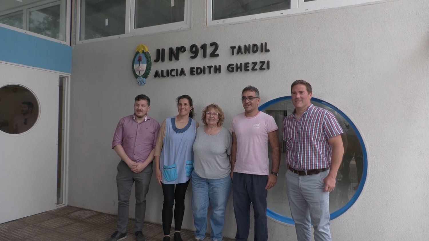 Recorrida por el jardín 912 que inaugura el Gobernador