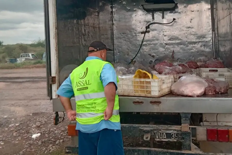 Los Pumas de Tostado secuestraron unos 500 kilos de carne vacuna que vendían por la ciudad