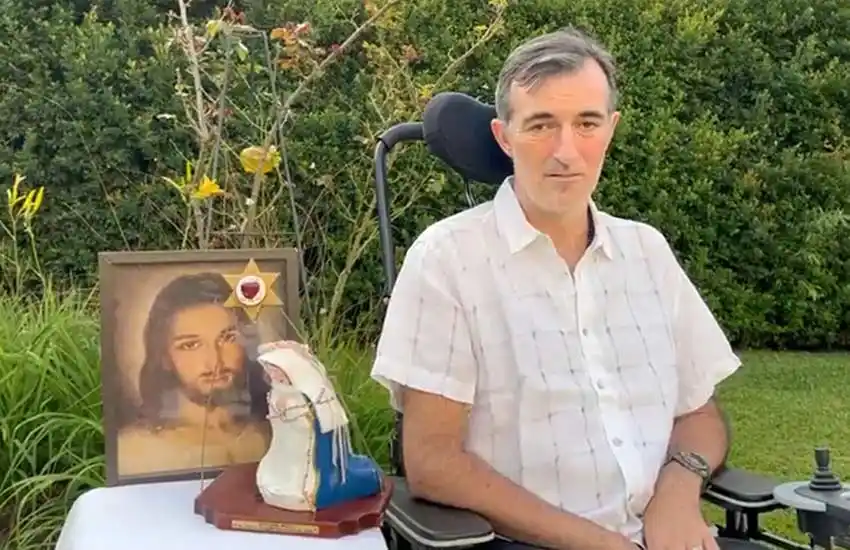 Emotivo mensaje de Esteban Bullrich por Pascuas: “Hay esperanza incluso en la oscuridad más grande”