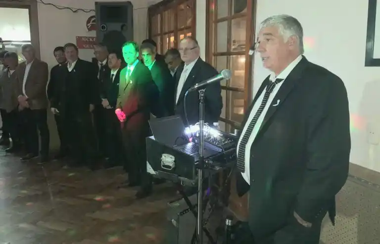 "Carli" Pradal
"Queremos que sea un gran festejo los
cien años del Jockey Club Gualeguay"