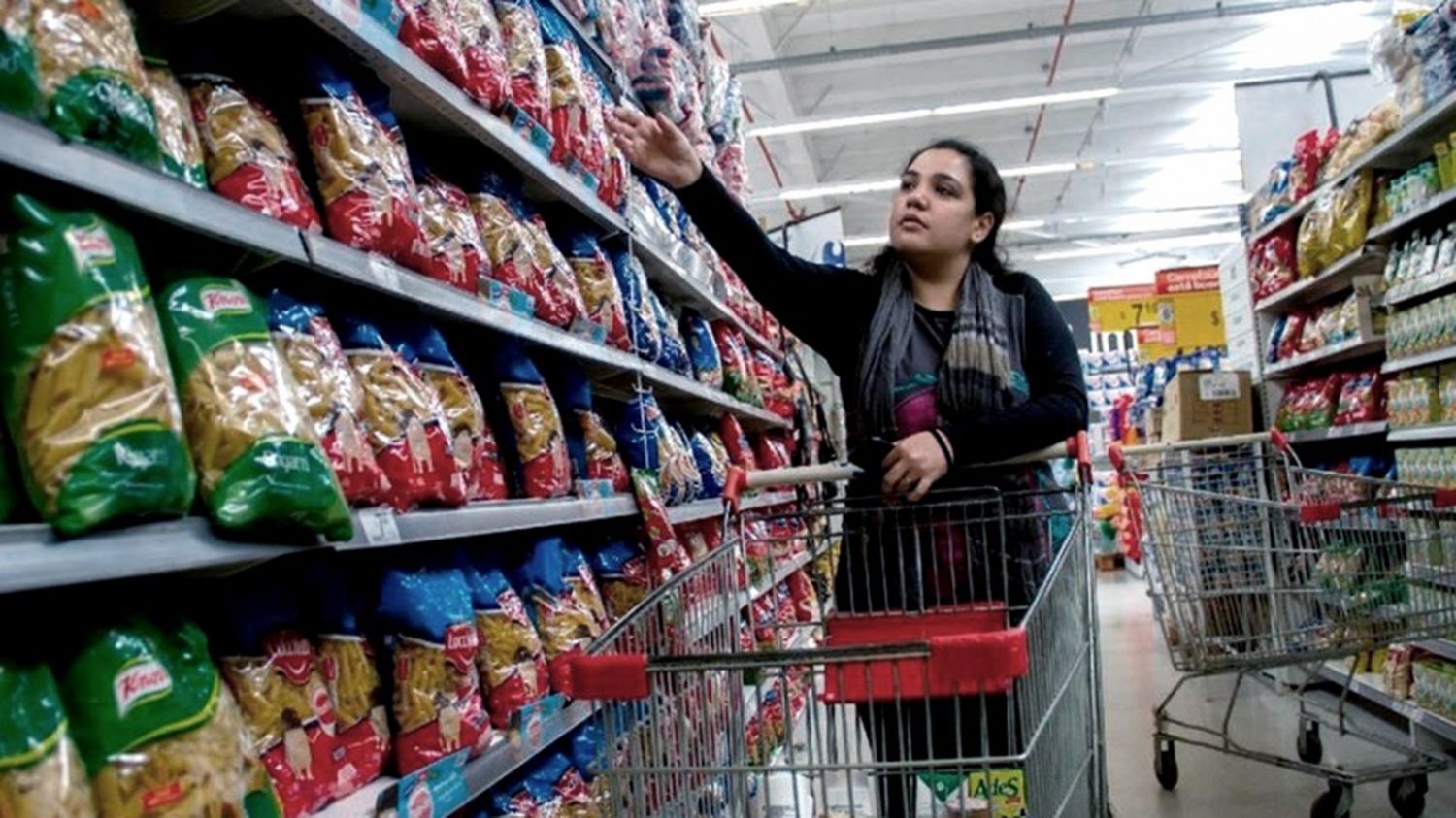 El Indec publicó que en octubre una familia necesitó ingresos por $72.365 para no ser pobre