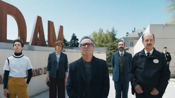 El club de las cinco: Martínez + Garland + Borensztein + gatito + Downey Jr.