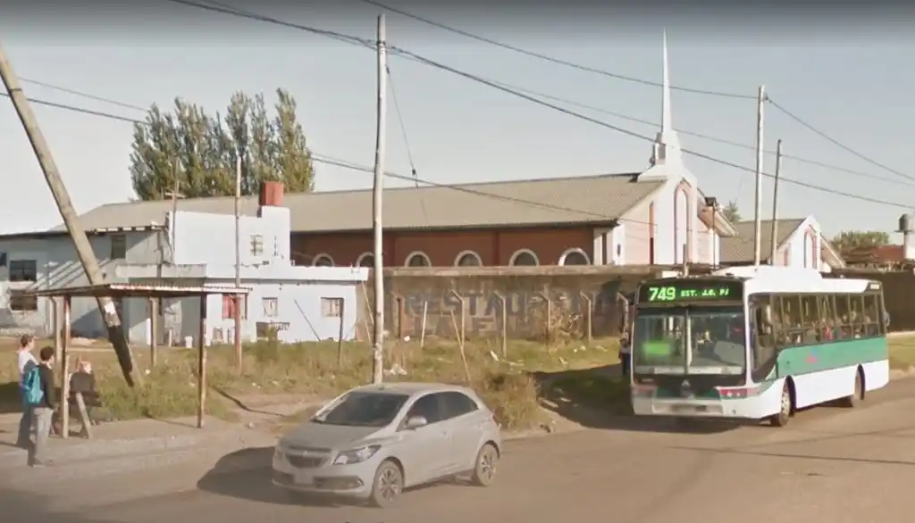 Así golpea la suba del colectivo en José C. Paz: "Más de la mitad de los vecinos son pobres pero Ishii anda con chofer"