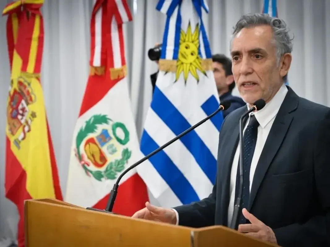 Rodríguez Signes seguirá en la conducción de la Asociación Argentina de Derecho Administrativo