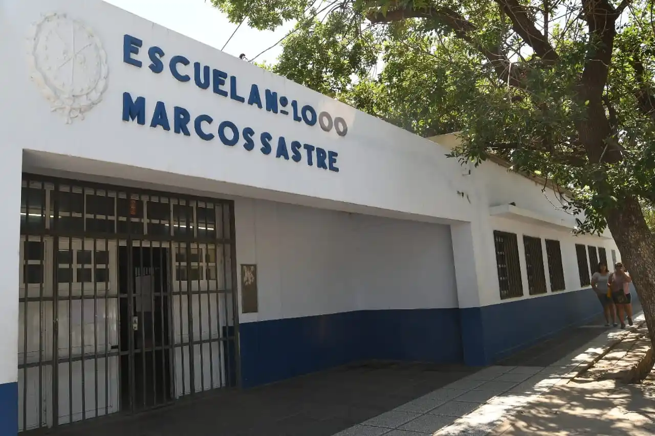 Escuela N° 1000 "Marcos Sastre". Crédito: Mauricio Garín.