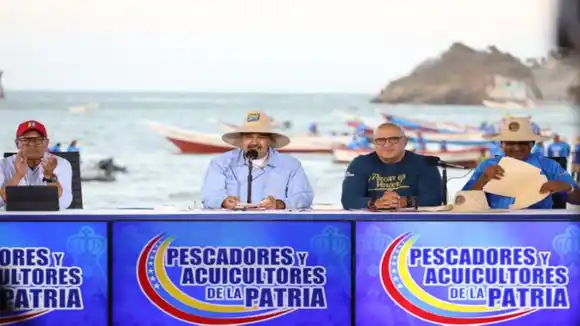 Maduro ordenó activar de inmediato un PLAN ESPECIAL DE SUMINISTRO DE COMBUSTIBLE para los pescadores