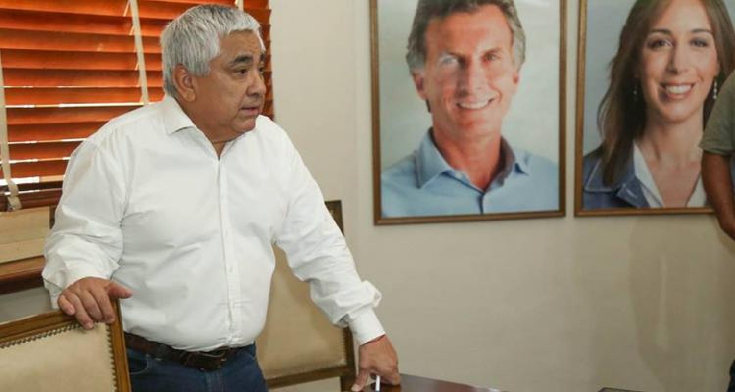 Salazar dijo que todavía no decidió si será candidato y que en su equipo “hay dos o tres que pueden ganar”