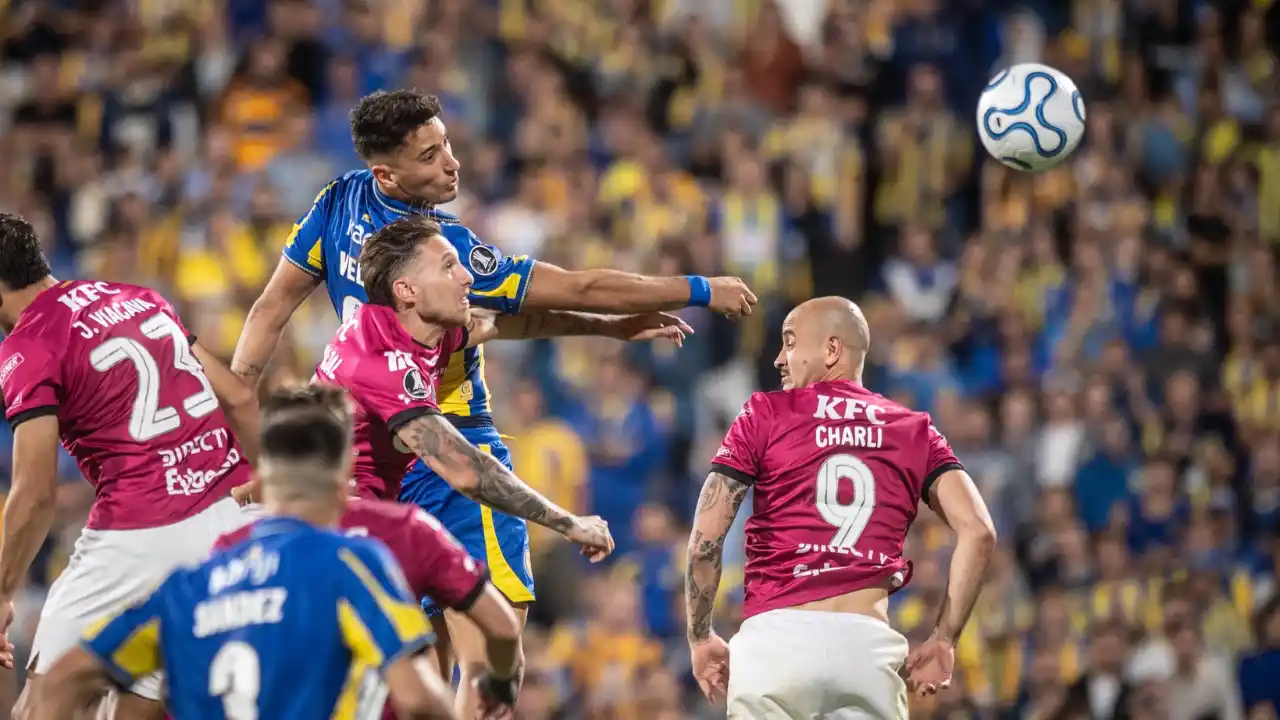 Central lo buscó todo el partido, pero empató sin goles ante Independiente del Valle