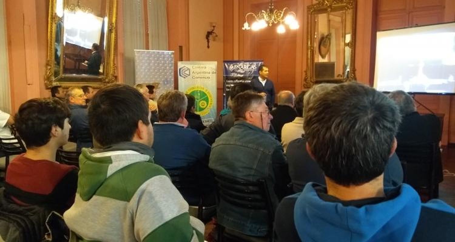 Enargas y Litoral Gas impartieron una charla sobre prevención de accidentes con monóxido de carbono