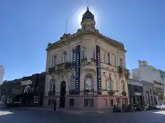 El Municipio deja la Casa de la Cultura: ocupará la ex sede del Club de Teatro y otras dependencias