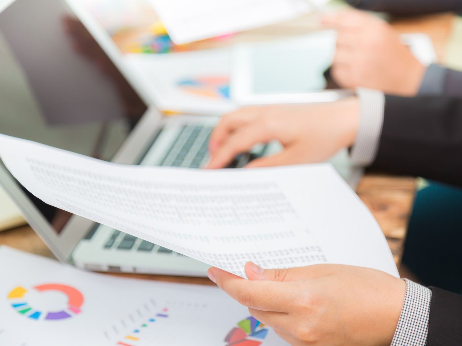 Defensa del Consumidor advierte sobre cobros indebidos en tarjetas de crédito