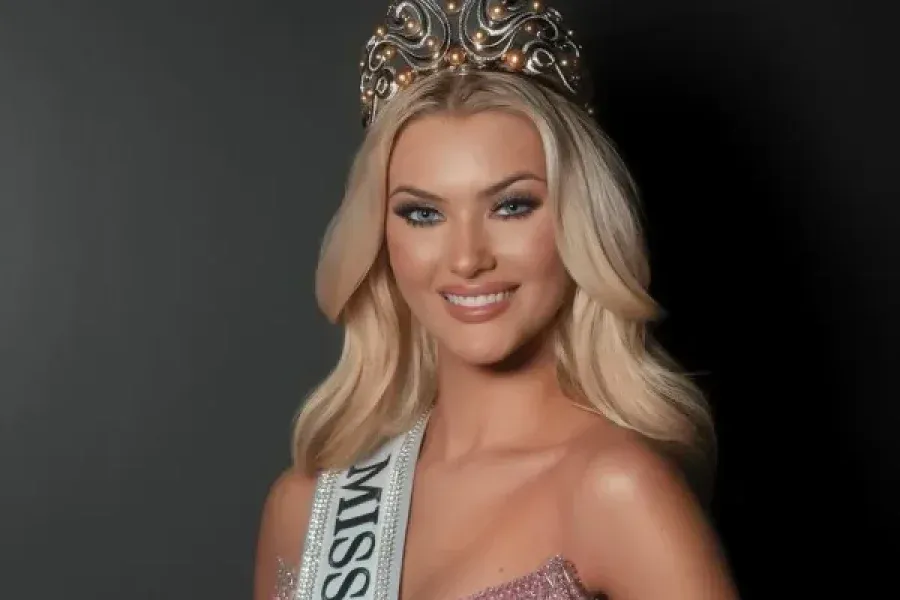 Victoria Kjaer, la modelo danesa que fue elegida como la nueva Miss Universo 2024 en México