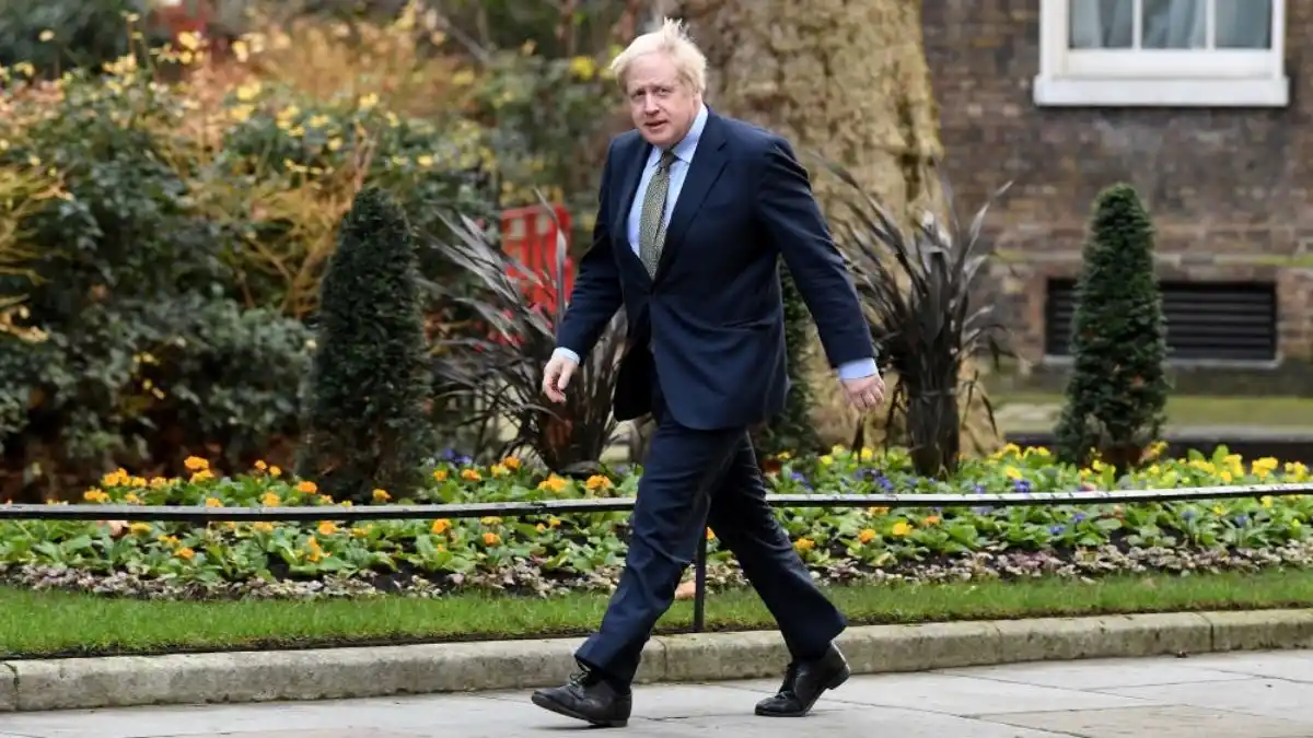 Hackers atacaron la residencia de Boris Johnson con el programa espía Pegasus