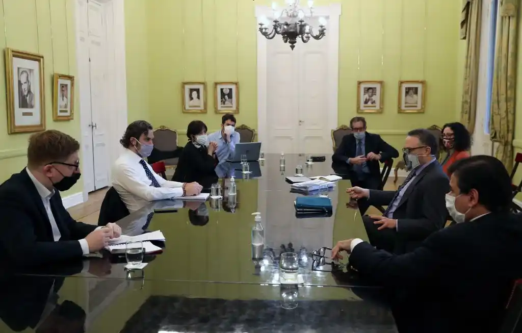 La reforma tributaria avanzará “sector por sector” y hacia el equilibrio fiscal