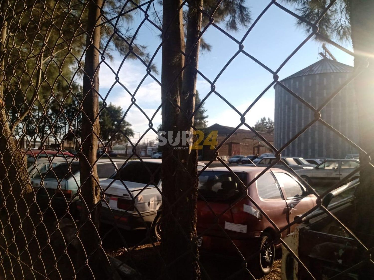 La Municipalidad alquiló una vieja planta de silos para depósito de autos secuestrados