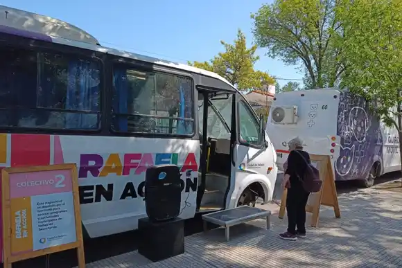 Rafaela en Acción permanecerá una semana más en la plaza Eva Perón