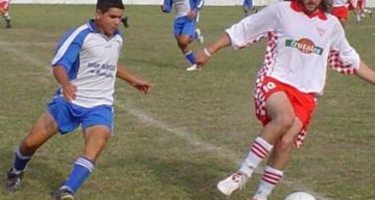 Sportivo, Mitre y San Martín, primeros