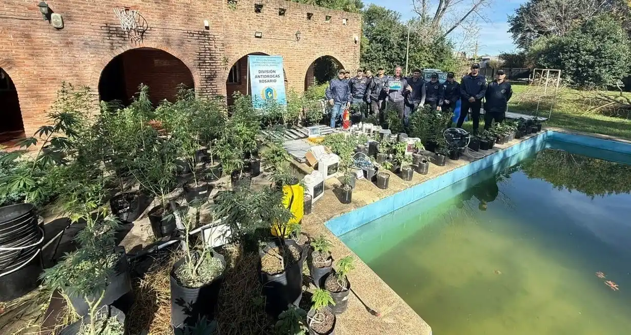 Los agentes dieron con los hallazgos en una casa quinta en Ibarlucea y, otra parte, en un inmueble de la ciudad de Rosario.