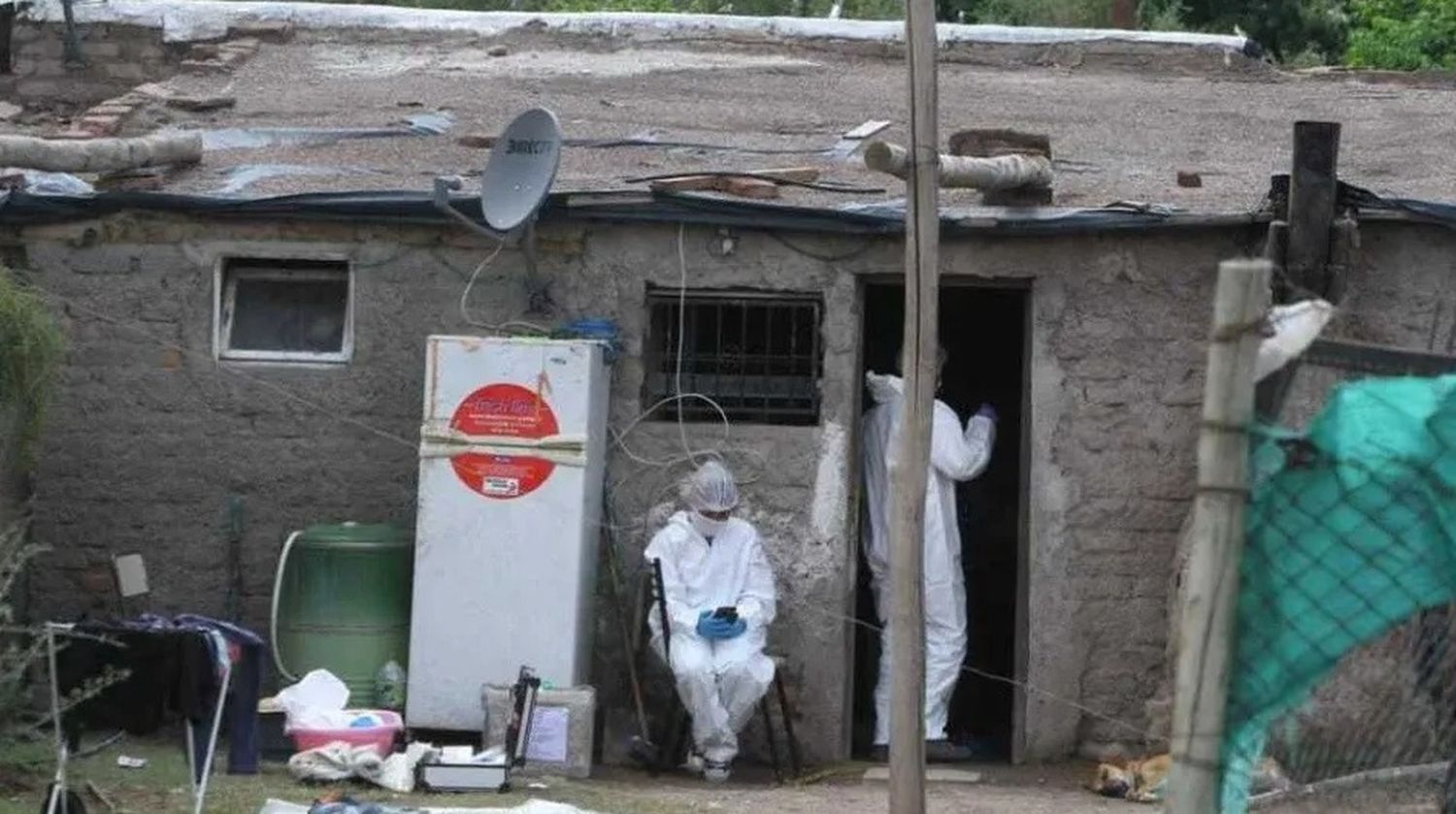Encontró a su mujer con su mejor amigo: la apuñaló y mató al amante