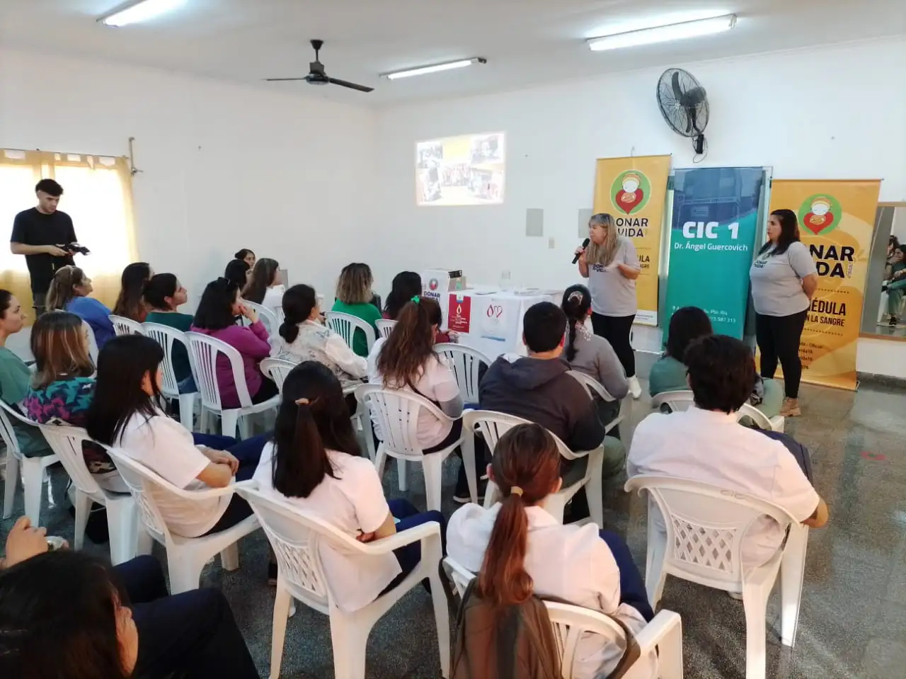 Disertación sobre la importancia de la donación de sangre y médula ósea