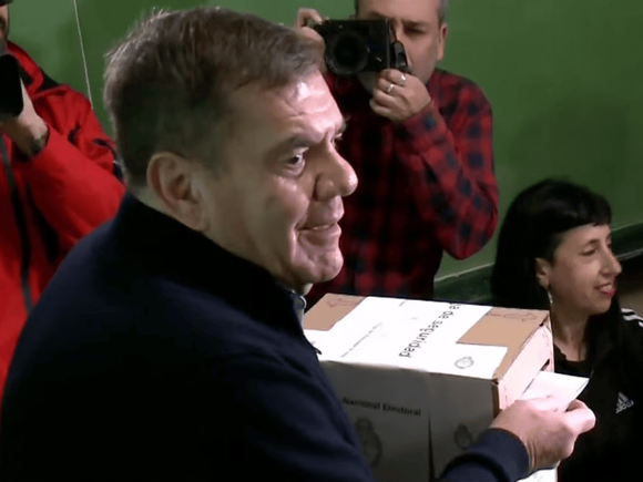 Elecciones 2025: Montenegro votó en Mar del Plata y eludió responder sobre si fue convocado para el Gabinete