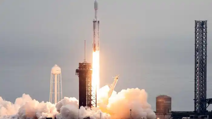 Pysche despega con total éxito