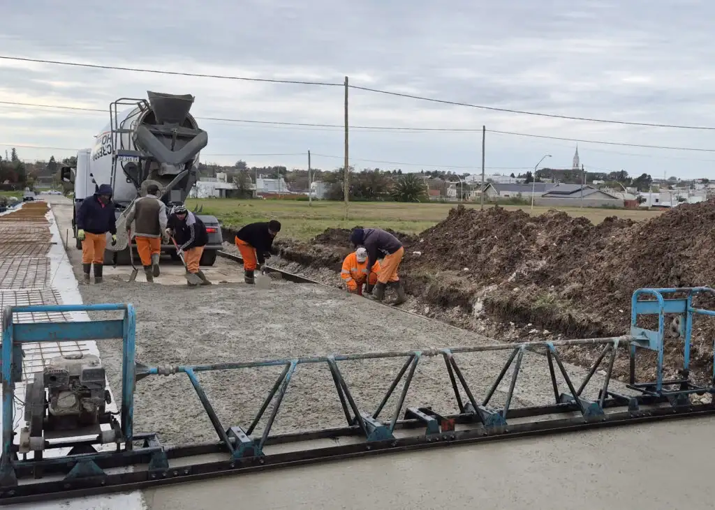 avanzan las obras de pavimentación